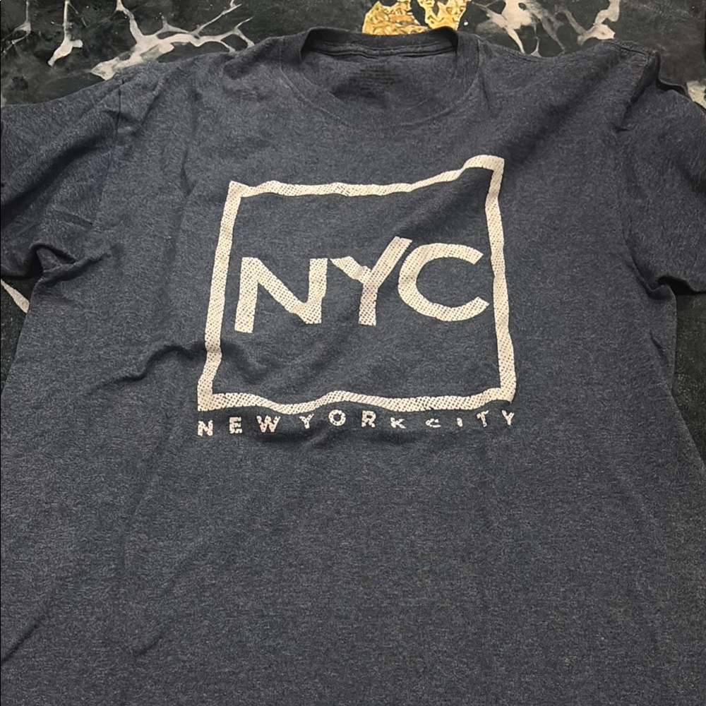 NYC Graphic T-Shirt in Dark Gray
